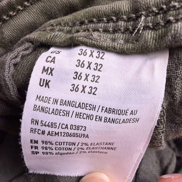 Men's 36x32 American Eagle Extreme Flex Pants - Picture 4 of 4